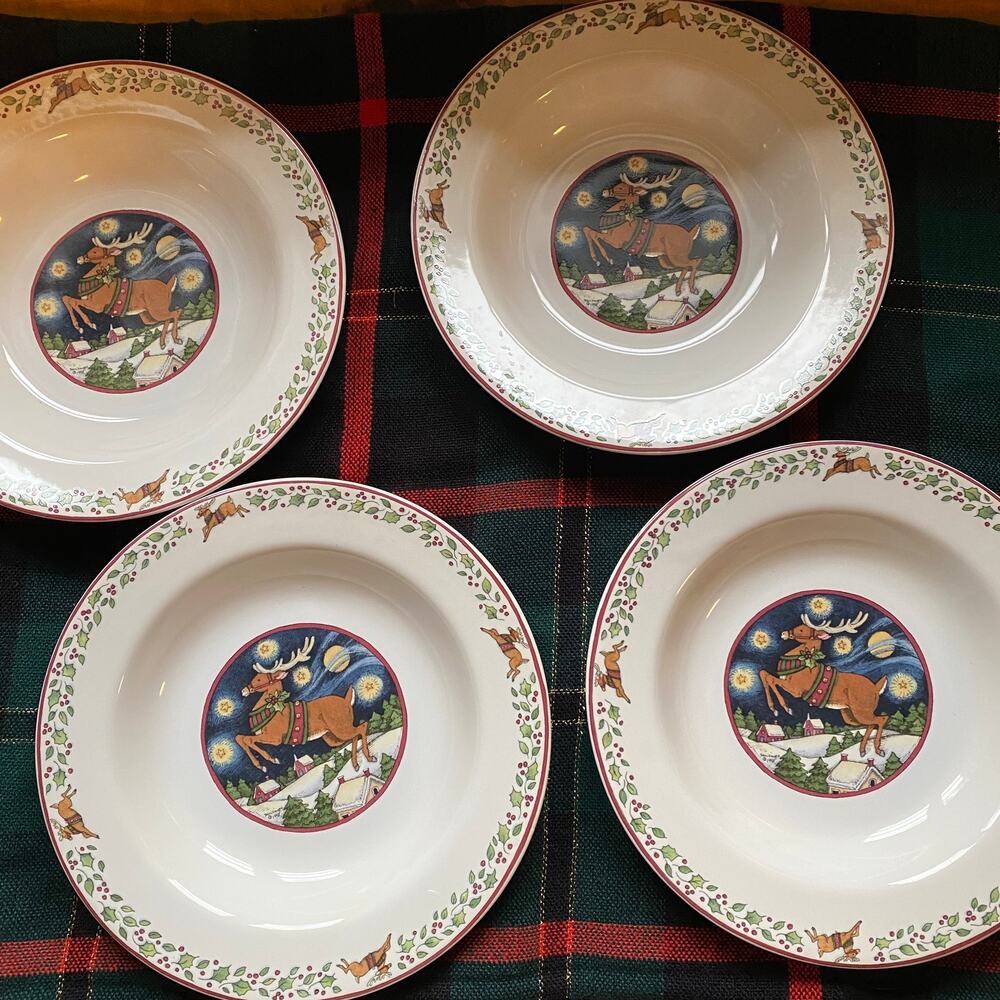 Susan Winget OVER THE HOUSETOPS‎ Set of 4 Christmas Rim Soup Bowls for Sears